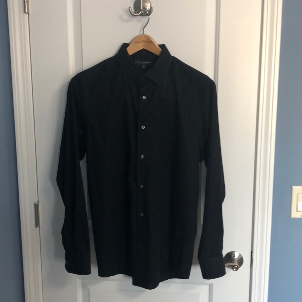 Black Banana Republic Button